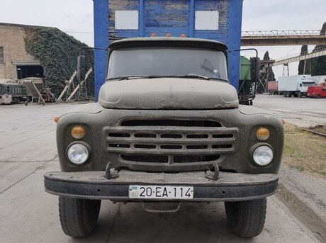 ZIL 130