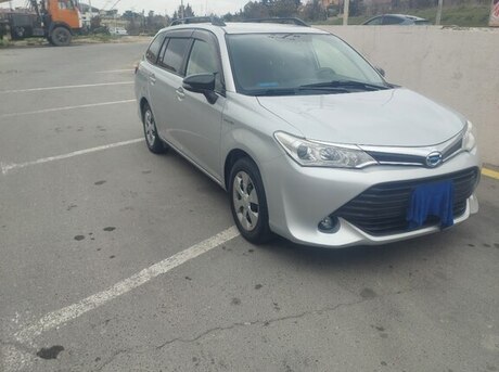 Toyota Corolla Fielder