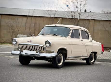 GAZ 21 "Volga"