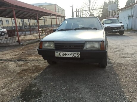 LADA (VAZ) 2109