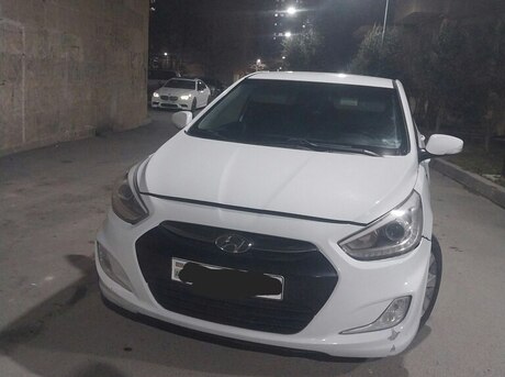 Hyundai Accent 2016