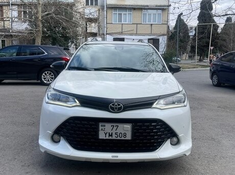 Toyota Corolla Fielder 2016