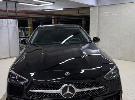 Mercedes  2022