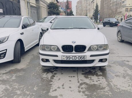 BMW 525