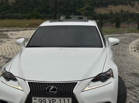 Lexus  2016