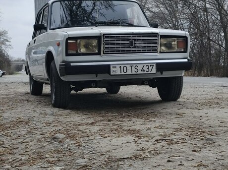 LADA (VAZ) 2107