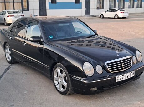 Mercedes E 240 2001