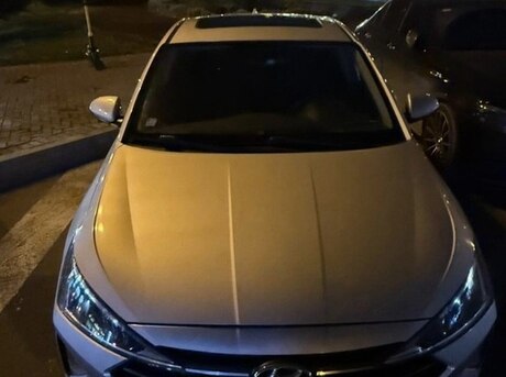 Hyundai Elantra 2019