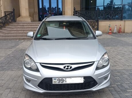 Hyundai i30 2010