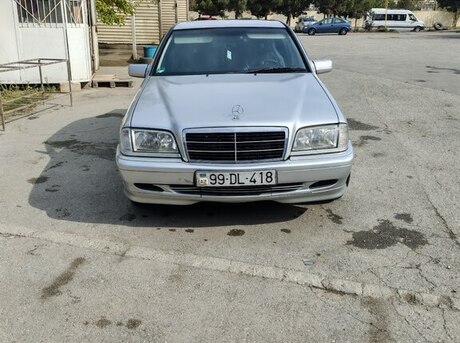 Mercedes C 220