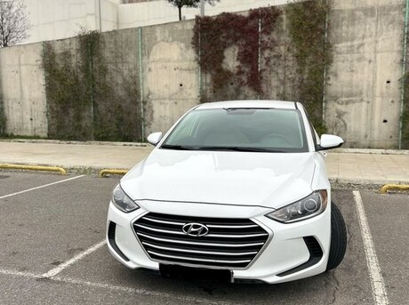 Hyundai Elantra 2017