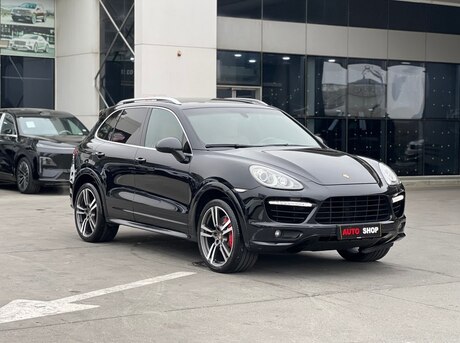 Porsche Cayenne Turbo S