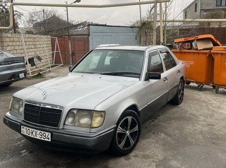 Mercedes 230 E 1985