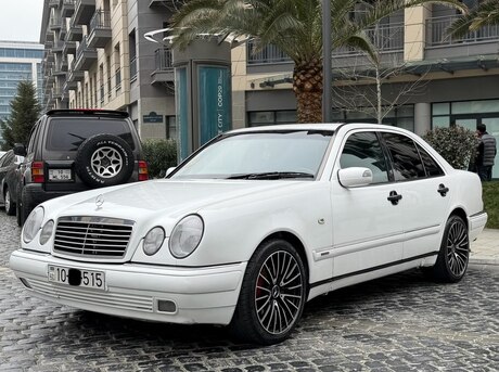 Mercedes E 280