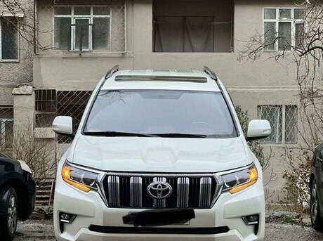Toyota Land Cruiser Prado 2012