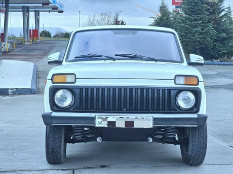LADA (VAZ) Niva
