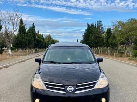 Nissan Tiida 2007