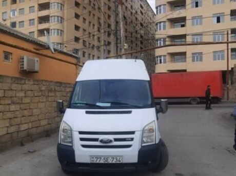 Ford Transit 2011