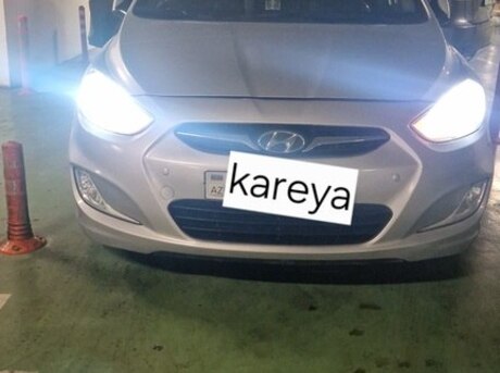 Hyundai Accent 2012