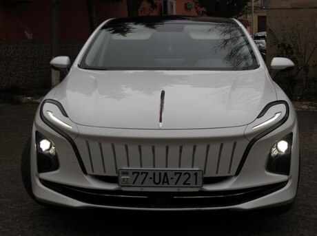 Hongqi  2024