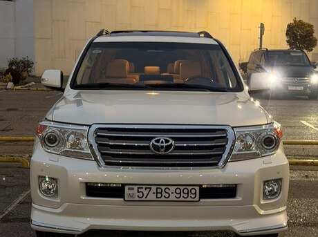 Toyota Land Cruiser 2012