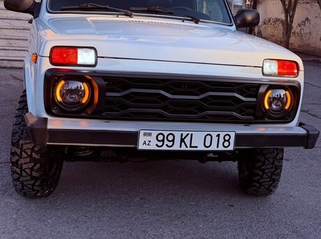 LADA (VAZ) Niva