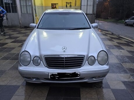 Mercedes E 200 2000