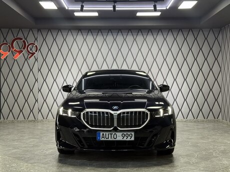 BMW 530e
