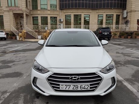 Hyundai Elantra 2018