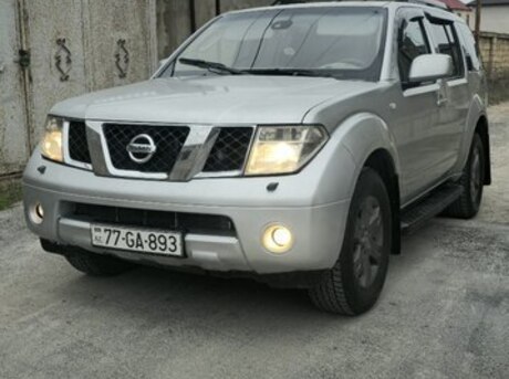 Nissan Pathfinder 2006