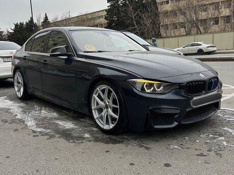 BMW 328 2012