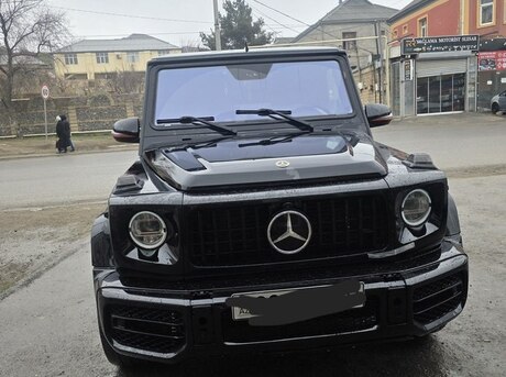 Mercedes G 300 2011