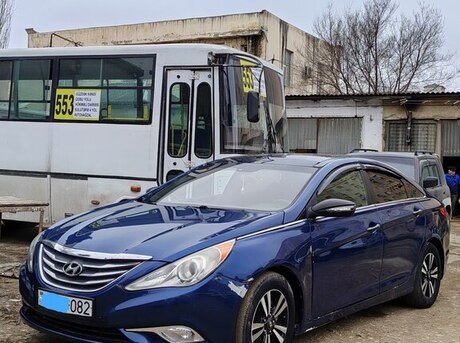 Hyundai Sonata 2011