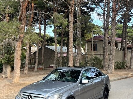 Mercedes C 250