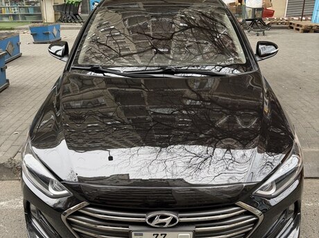 Hyundai Elantra 2018