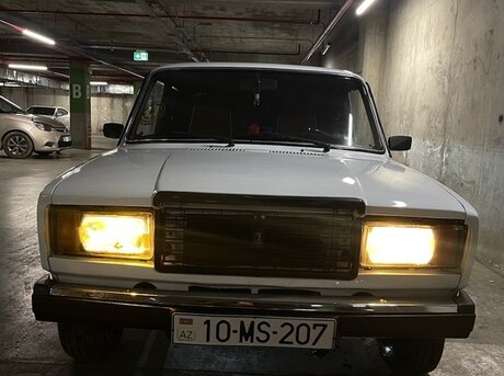 LADA (VAZ) 2107 2004