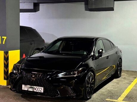 Lexus ES 300h 2020