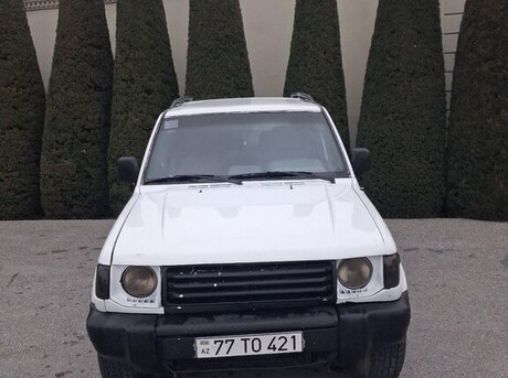 Mitsubishi Pajero 1993