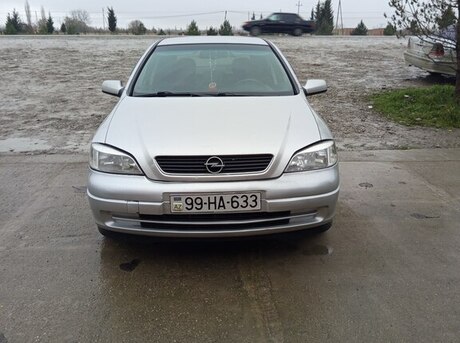 Opel Astra 2000