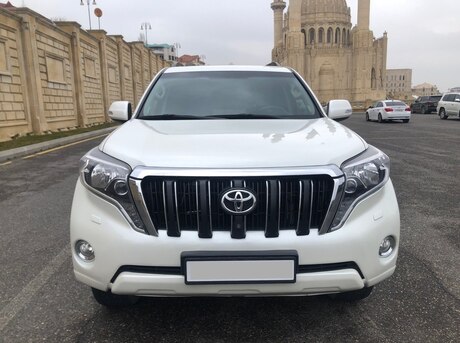 Toyota Land Cruiser Prado 2014