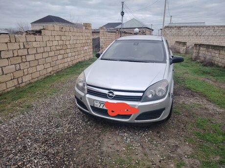 Opel Astra 2005