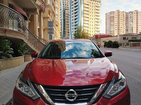 Nissan Altima