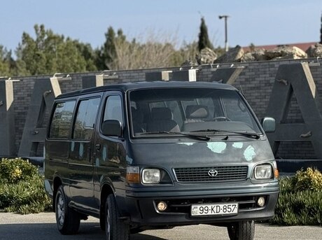 Toyota HiAce