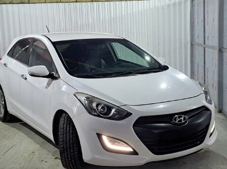 Hyundai i30 2013
