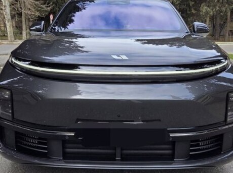 Li Auto L7