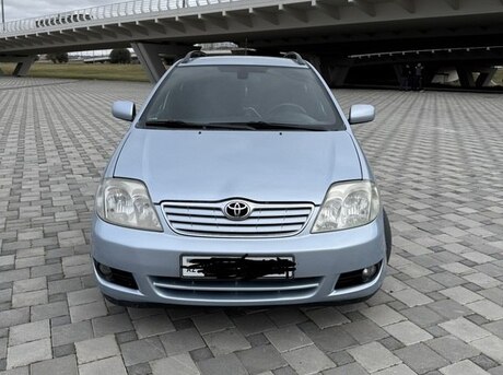 Toyota Corolla 2005