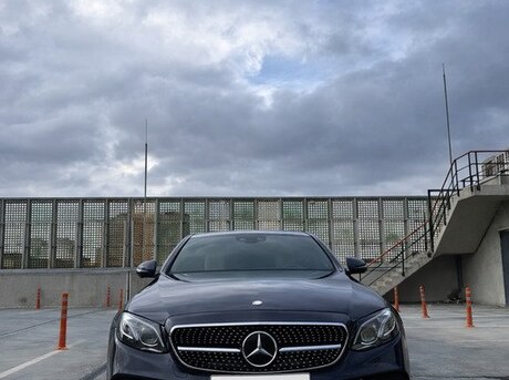 Mercedes E 300 4MATIC