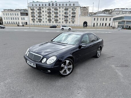 Mercedes E 200 2005