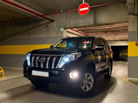 Toyota Land Cruiser Prado 2014
