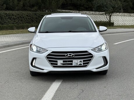 Hyundai Elantra 2018